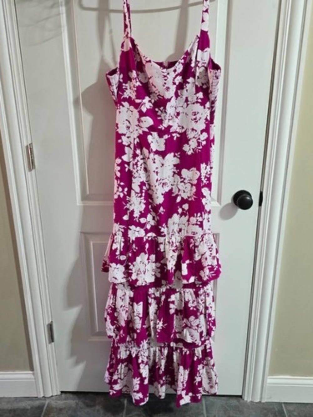 ABERCOMBIE & FITCH MAGENTAL FLORAL TIERED MAXI DRESS SIZE XL